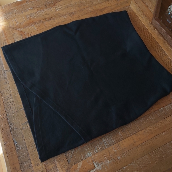 Talula/Aritzia Faux Wrap Mini Skirt - Picture 4 of 9